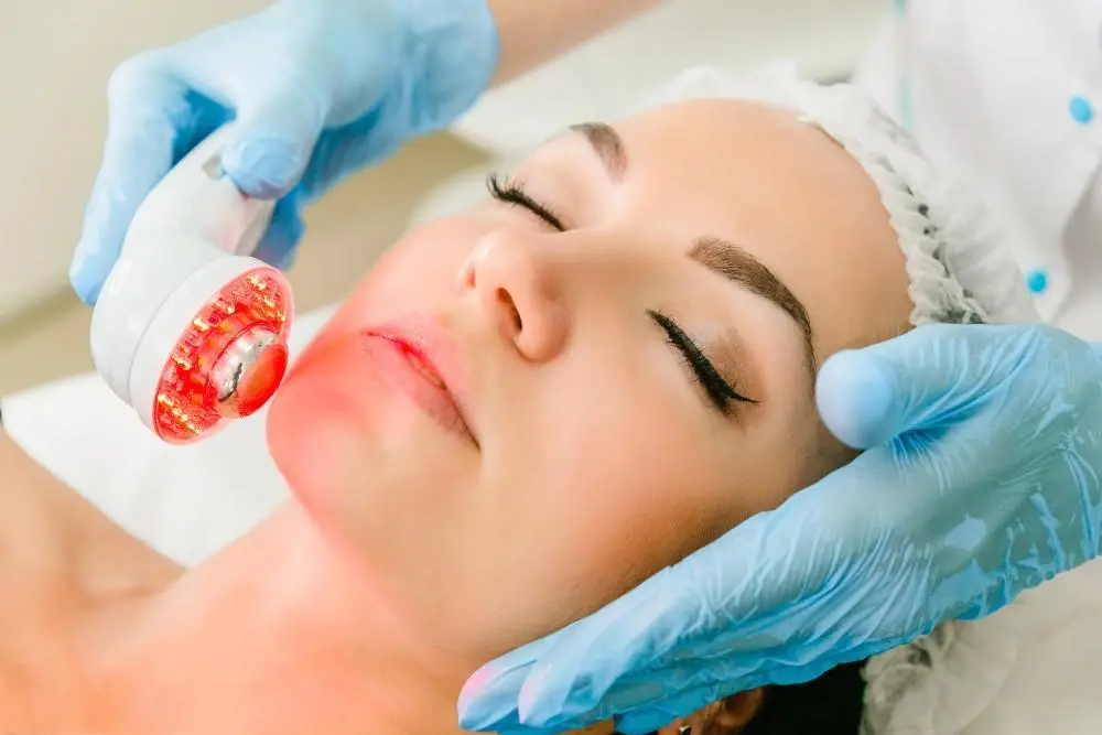 woman having non-surgical Morph8 treatment Greater London (Hackney)